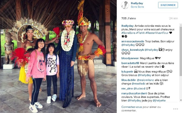 Laeticia Hallyday et ses filles sont à Bora Bora