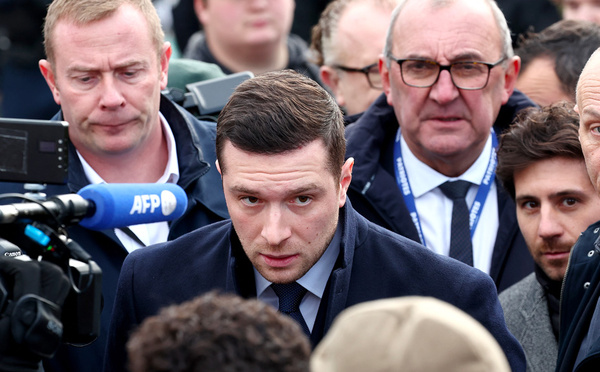 Deux motions de censure à l'Assemblée la semaine prochaine, Lecornu dénonce "des postures cyniques"