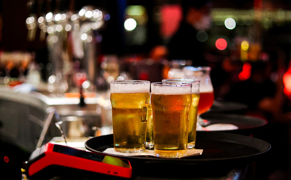 Alcool: un coût massif pour la société et un carburant des violences faites aux femmes