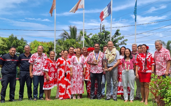 Le haut-commissaire reçu à Teva i Uta et Terehēamanu