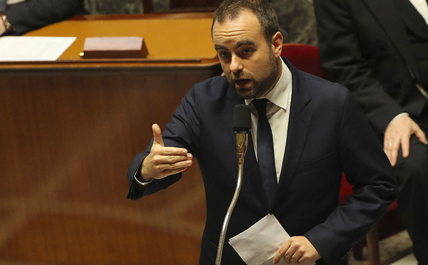 Budget: les députés dénoncent un manque de "transparence" du gouvernement