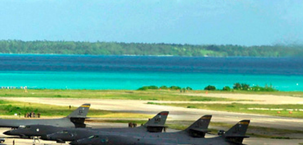 Trump s'en prend au Royaume-Uni sur la cession des îles Chagos, Londres et l'île Maurice se défendent