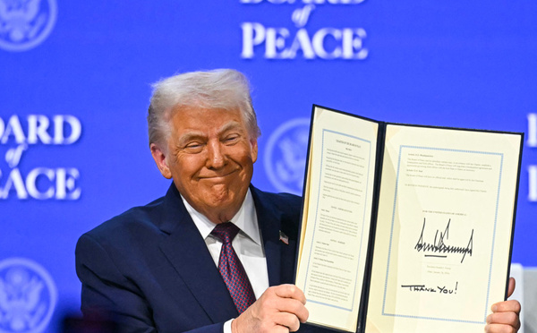 Trump a inauguré son "Conseil de paix" et appelé la Russie à mettre fin à la guerre en Ukraine