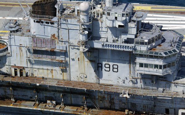 Amiante : un ancien militaire de la Marine Nationale demande réparation
