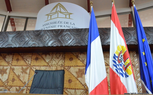 Assemblée : une cadre licenciée pour absentéisme chronique n’obtient pas sa réintégration