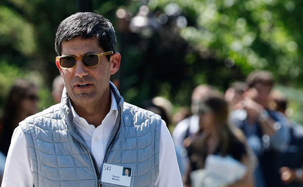 Trump choisit Kevin Warsh pour présider la Fed, avec l'espoir de baisses de taux