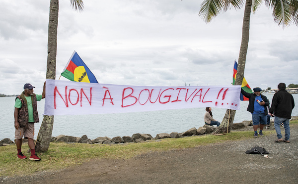 Nouvelle-Calédonie: des militants indépendantistes appellent à "neutraliser" l’accord de Bougival