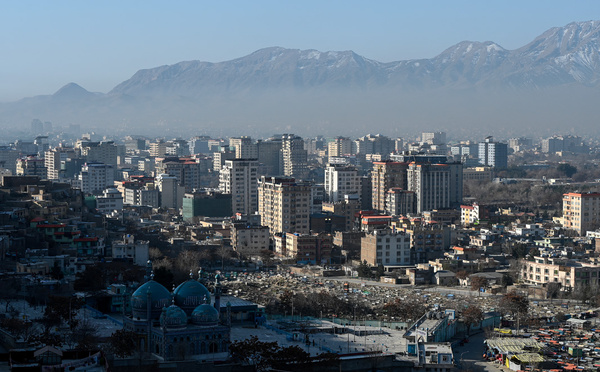 Le Pakistan bombarde Kaboul et déclare "une guerre ouverte"