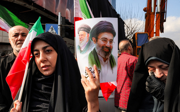 Le pétrole s'envole, le pouvoir iranien mobilise ses partisans