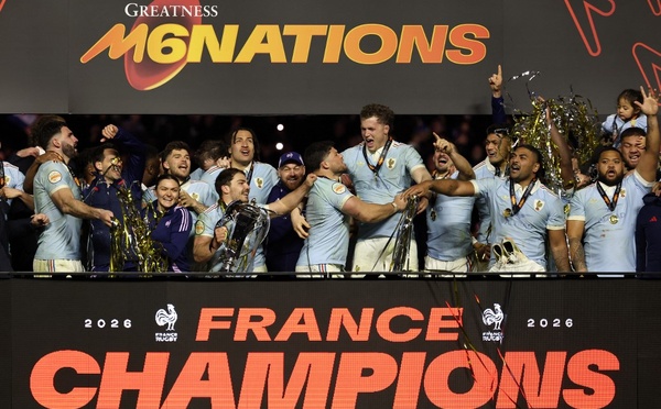 Six nations: le XV de France bat l'Angleterre 48-46 et remporte un deuxième Tournoi d'affilée