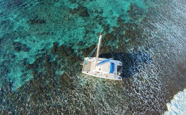 Catamaran échoué à Moorea : aucune pollution constatée