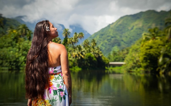 ​Rauhere Martin chante Mahaena