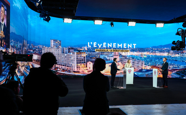 Municipales à Paris: dernier jour de campagne sous tension avant un match très incertain