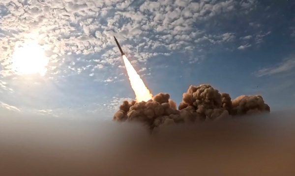 Face à un Iran inflexible, Trump somme Téhéran de "devenir sérieux"