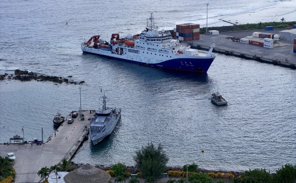 Un accord militaire met fin aux tensions entre la Nouvelle-Zélande et les îles Cook