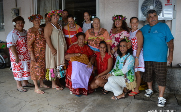 Pirae : les élus à la rencontre des mama