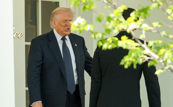 Les Etats-Unis menacent d'une reprise des combats pour faire plier l'Iran sur Ormuz