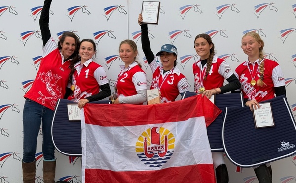 ​L’équipe junior tahitienne de horse-ball championne de France