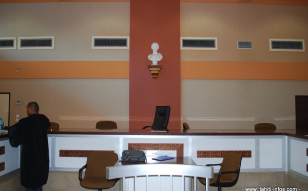 12 mois avec sursis pour avoir tiré sur des raerae en pleine rue