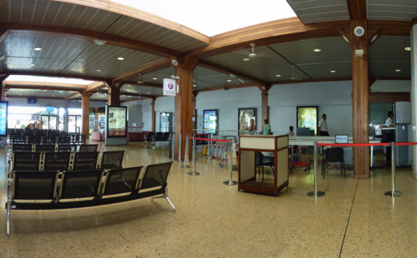 Tahiti Faa'a: Le plafond de l'aéroport s'écroule, cinq passagers blessés