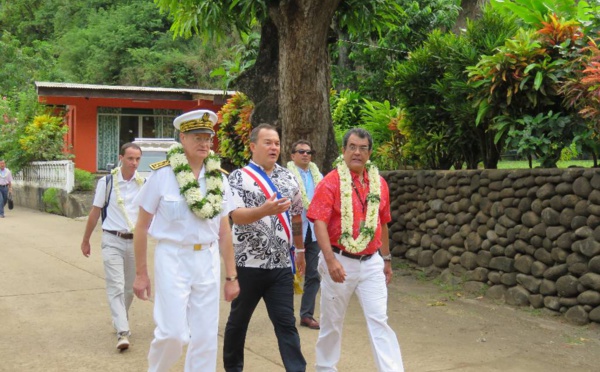 Le discours prononcé par le haut-commissaire Bidal à Tahuata (Marquises)