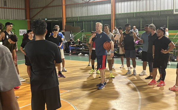 Basket : Vincent Collet à la baguette des équipes tahitiennes