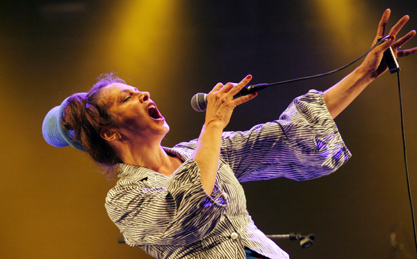 Voix iconique des Rita Mitsouko, Catherine Ringer s'est éteinte