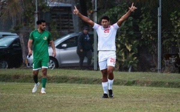 Football - Tahiti remporte son premier duel face aux Îles Cook