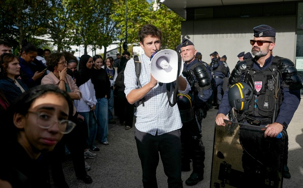 ​La mobilisation va poursuivre pendant les vacances, selon les syndicats lycéens
