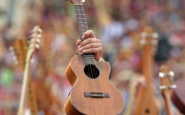 ‘Ukulele et vivo en compétition à Papara