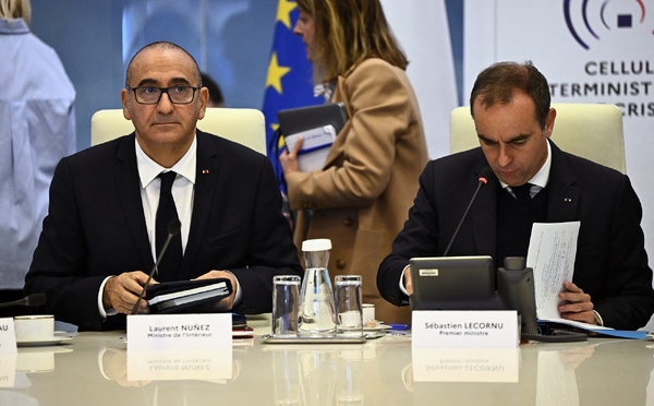 ​Violences du week-end : le gouvernement reconnaît des failles, Lecornu annonce des couvre-feux "localisés"