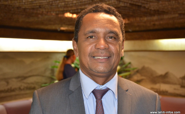 Visite d'Alain Juppé : "un signe de respect adressé aux électeurs de la Polynésie" pour Tearii Alpha