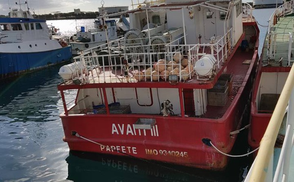 Les bateaux de Tahiti Nui Rava'ai aux enchères