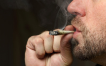USA : les adultes plus nombreux à fumer du cannabis et moins à y voir un risque