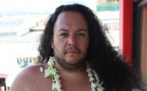 "Nous venons tous de la même famille", clame la délégation hawaiienne 