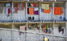 Outrage à agents : mandat de dépôt pour le violent repenti