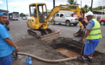 Faa'a : réparation d'une conduite en eau dans le quartier Mai/Batipol