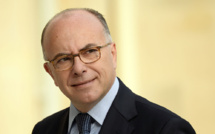 Hollande nomme Cazeneuve, son homme de confiance, à Matignon, le gouvernement légèrement remanié