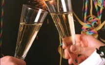 Boire, attendre, reprendre le volant au Réveillon : une "fausse bonne idée"