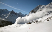 Pyrénées-Atlantiques: une randonneuse tuée, son compagnon blessé dans une avalanche