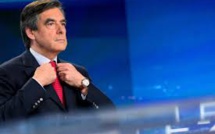Fillon à La Réunion pendant trois jours, toujours "déterminé" à ne pas se laisser "abattre"
