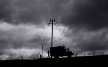 Tempête Zeus: 15.000 foyers encore privés d'électricité, rétablissement en vue