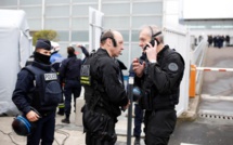 Aéroport d'Orly: un homme abattu après avoir attaqué des militaires