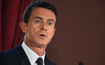 Valls votera Macron dès le premier tour, Hamon appelle à le "sanctionner"