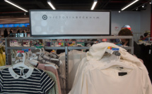 Les créations chics de Victoria Beckham arrivent dans les supermarchés