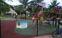 Les parcs de Paofai prennent les couleurs de "Vik'ura &amp; Co, nos perruches polynésiennes"