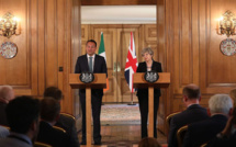 Brexit: Londres et Bruxelles lancent leurs négociations "constructives"