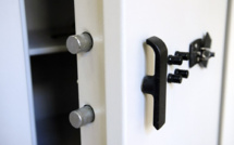 Charente-Maritime: un cambrioleur grièvement blessé, écrasé par un coffre-fort