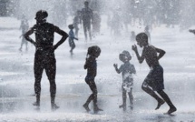 Canicule: huit départements toujours en alerte orange, l'alerte orages levée