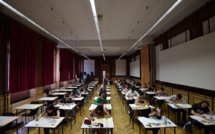 Entrée à l'université: face au "gâchis", les discussions pour une réforme débutent